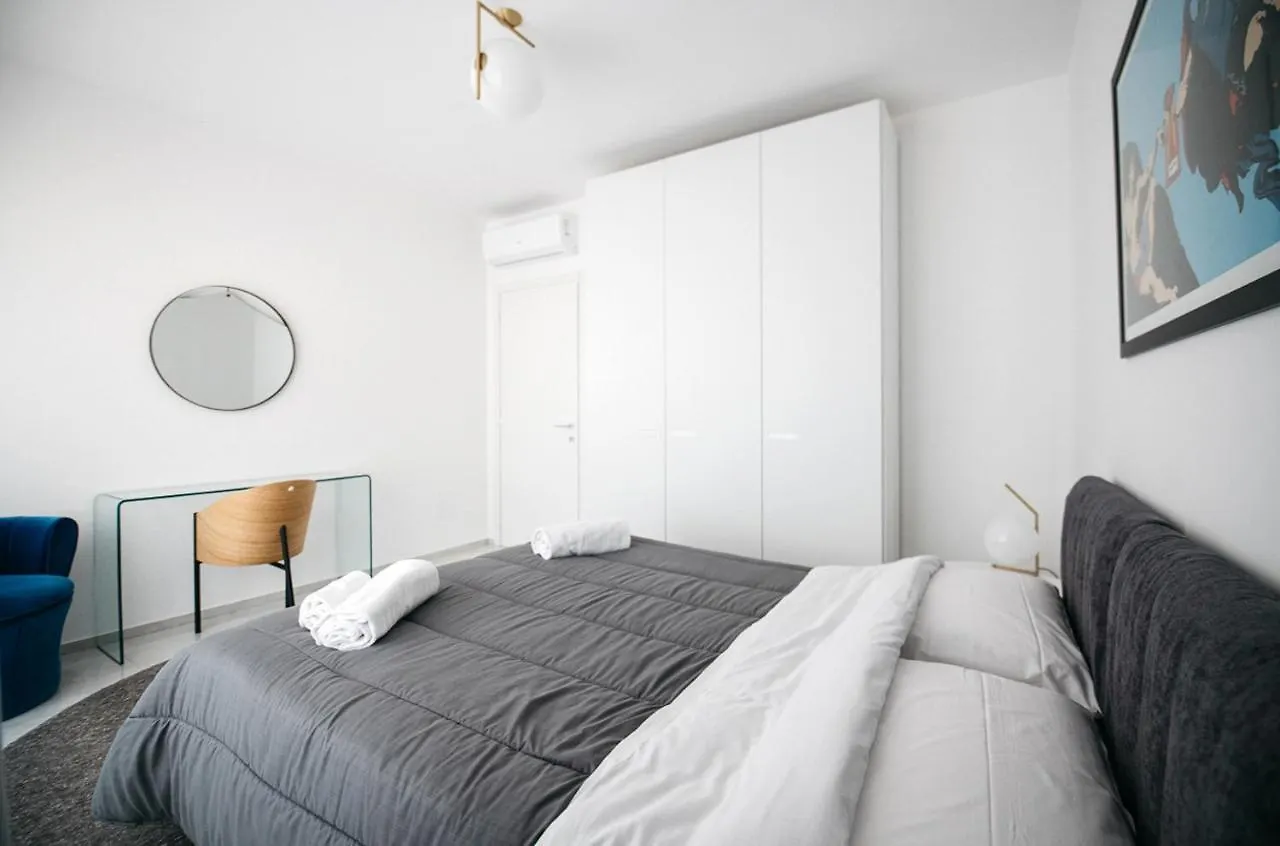 Taormina Art Apartment By Taormina Holidays Italy